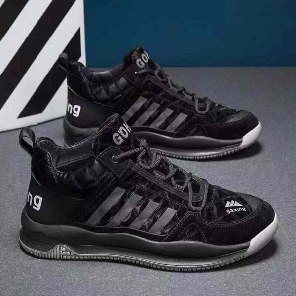 Trendy Men's Sports Shoes: Versatile Winter Sneakers 2024 - Image 4