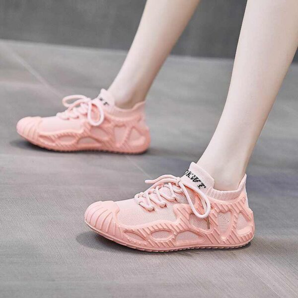 Feiwei Breathable Slip-On Sneakers: All-Season Comfort - Image 6