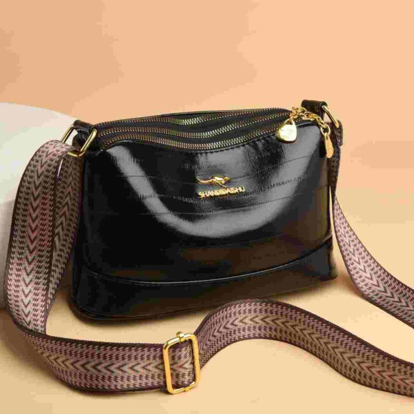 Modern Women's Handbags: Crossbody, Lightweight, Versatile - Image 3